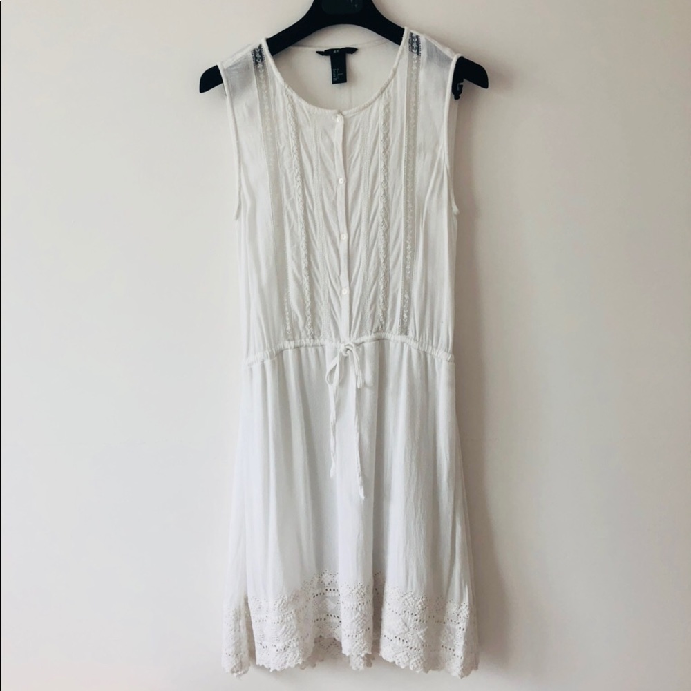 2/$10 MixMatch H&M keen-length sleeveless lace tie dress